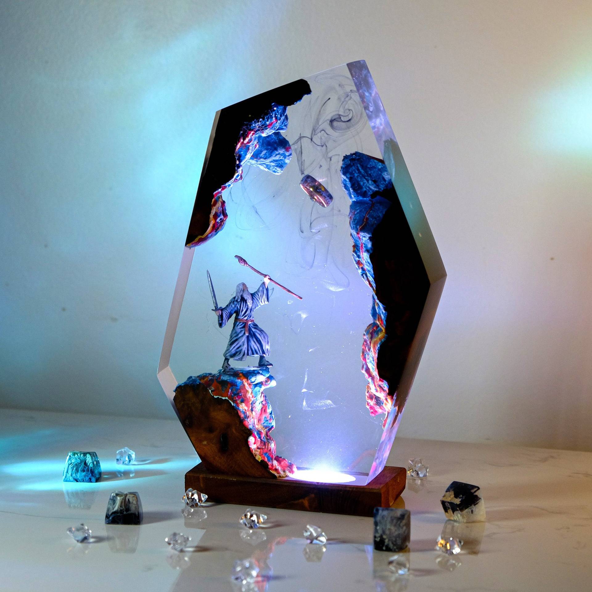 Lámpara de Resina con Figura d - Home Decor Resin reseña y precio